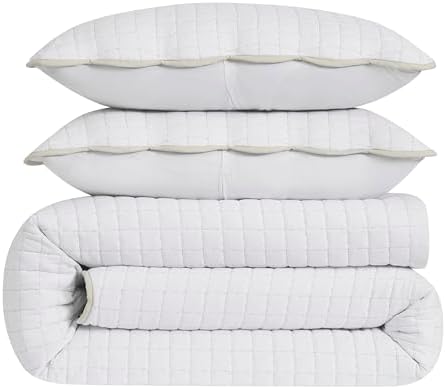 WDCOZY White Twin Quilt Bedding Set with Beige Scalloped Coverlet