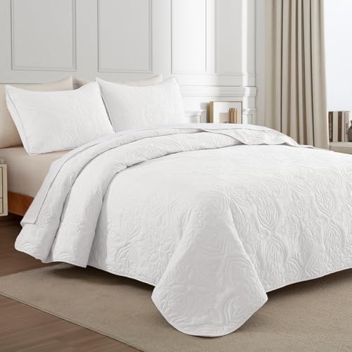 Whale Flotilla Vintage Damask Queen Quilt Set