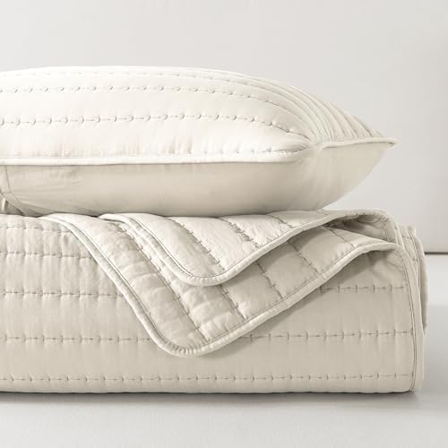 ROARINGWILD Ivory King Quilt Set with 2 Pillow Shams