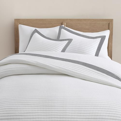 Bonlino White Quilt Set Queen Size with Grey Border