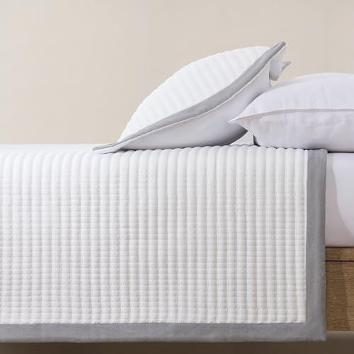 Bonlino White Quilt Set Queen Size with Grey Border
