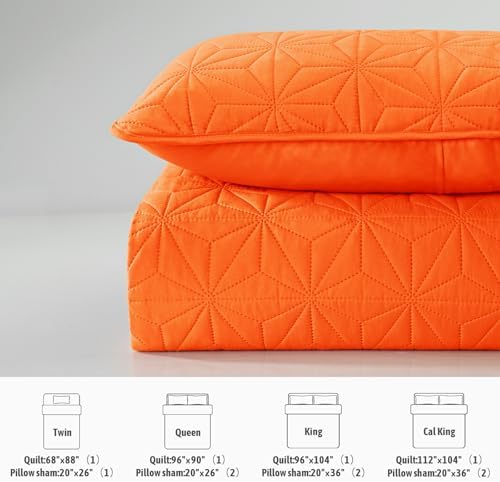 Whale Flotilla Queen Quilt Set 3-Piece Soft Orange Geometric Star Pattern Bedding