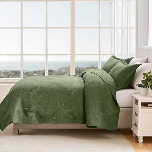 B2EVER Lightweight Leaf Print Quilt Set