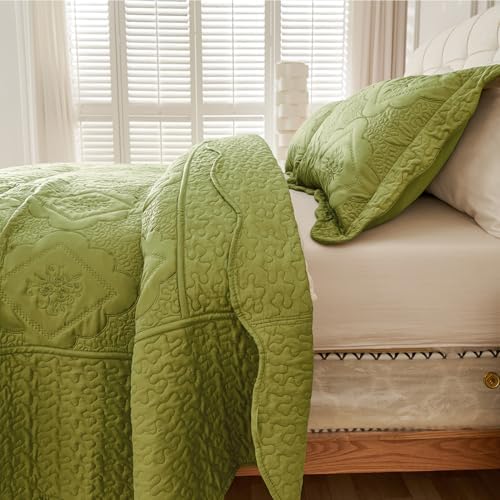 Cmfshape Floral Embroidery Quilt Set 3 Piece King Bedding Set