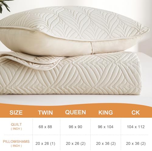 Whale Flotilla Brich Beige King Quilt Set