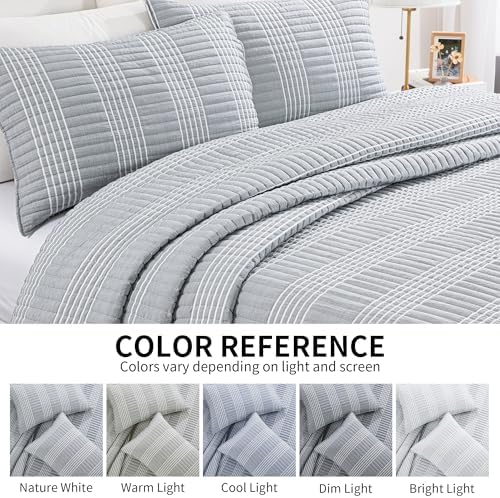 HOMBYS 132x120 Seersucker Patchwork Quilt Set Grey