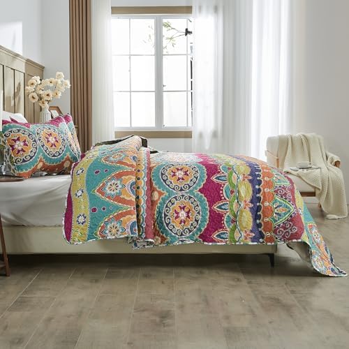 Vibrant Boho Reversible King Size Quilt Set