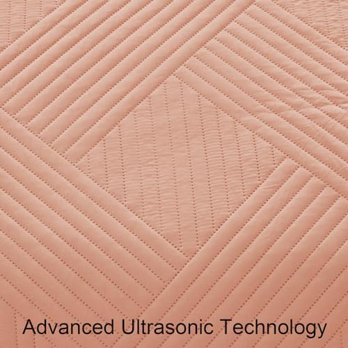 Whale Flotilla King Quilt Set with Embossed Pattern 96x104 Inches Pink