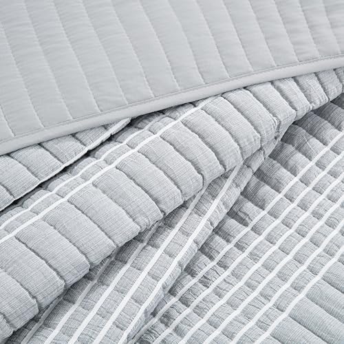 HOMBYS 132x120 Seersucker Patchwork Quilt Set Grey
