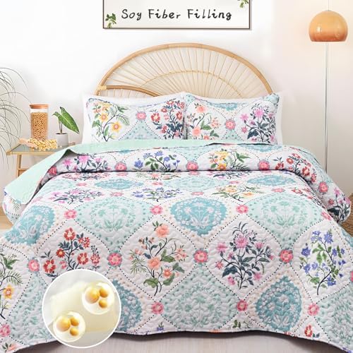 Uspring Queen Size Soybean Fiber Quilt Set with Pillow Shams