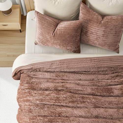 Evergrace Velvet Quilt Set King Size with Terracotta Clay