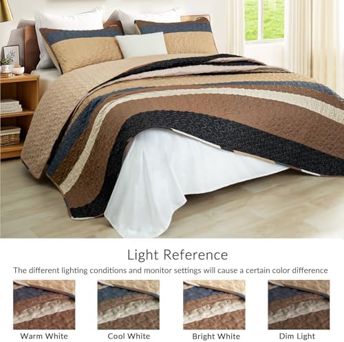 Whale Flotilla Reversible Quilt Set King Size Camel