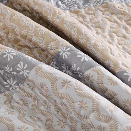 Boho Quilt Set King Size Beige Striped Coverlet 3 Pieces
