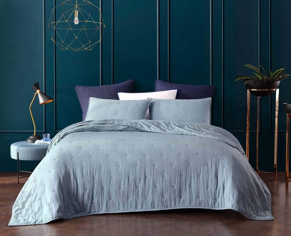 BOURINA Embroidered Quilt Set - 3-Piece FullQueen Blue