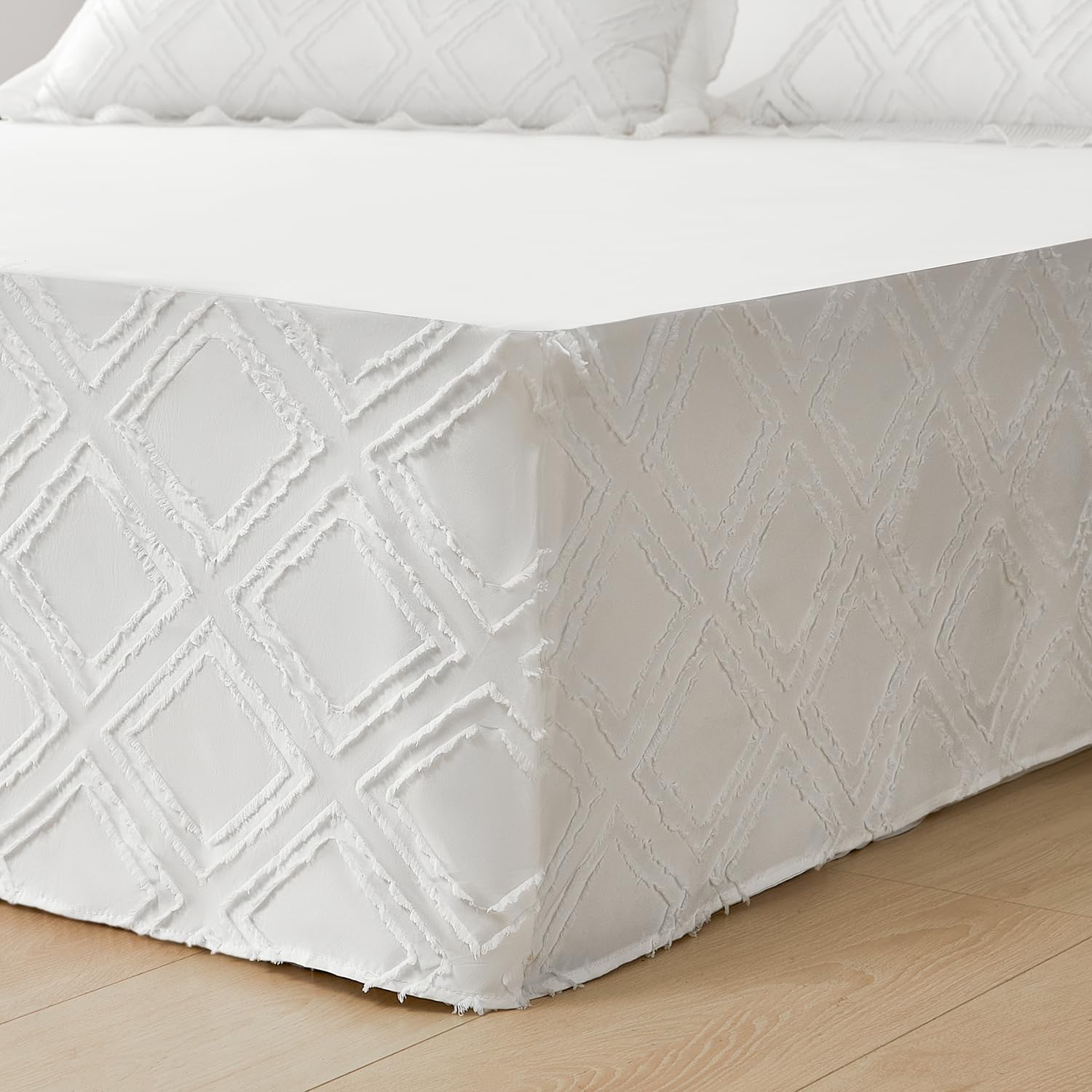 Xuan Dian Brushed Microfiber Tufted Bed Skirt Twin Size