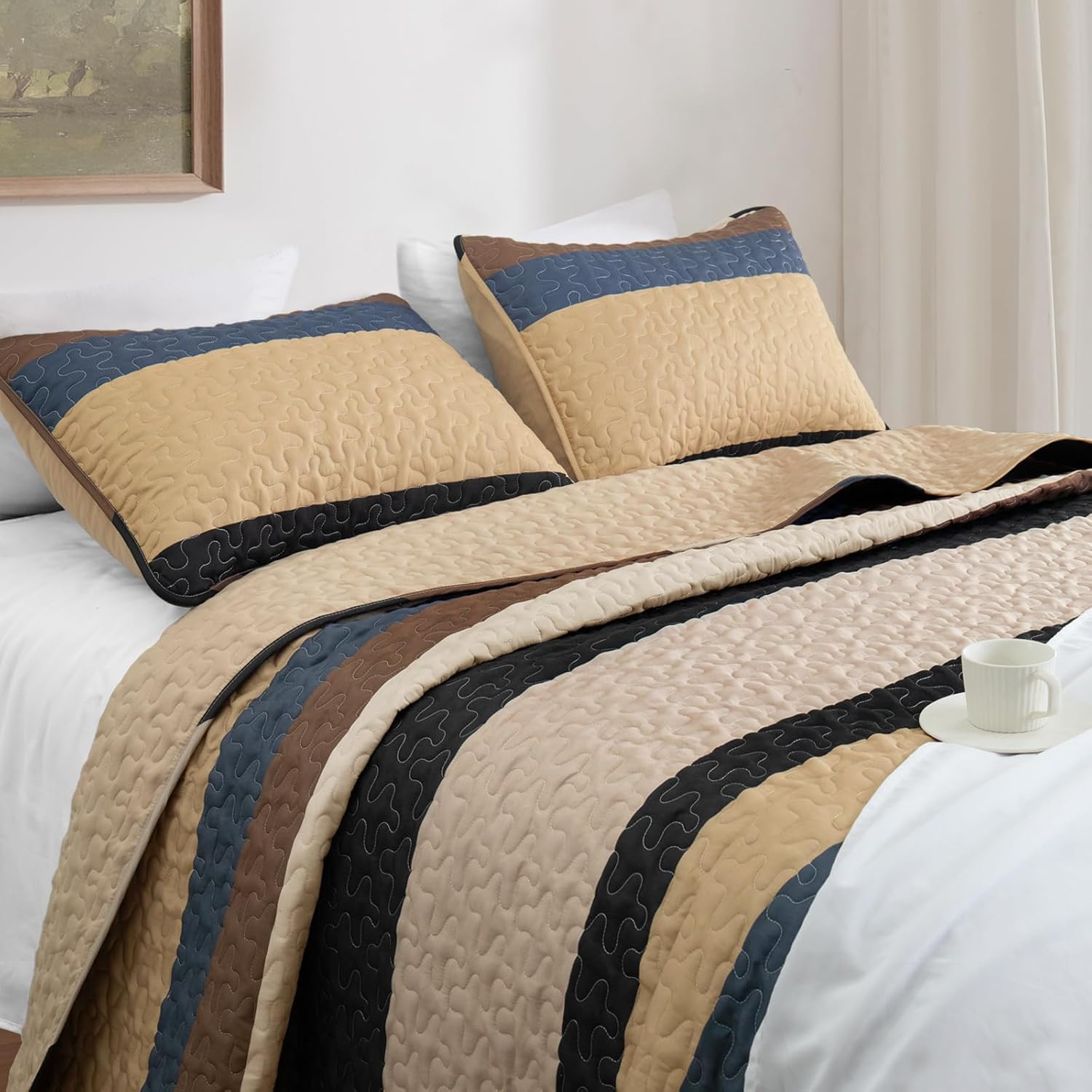 Whale Flotilla Reversible Quilt Set King Size Camel