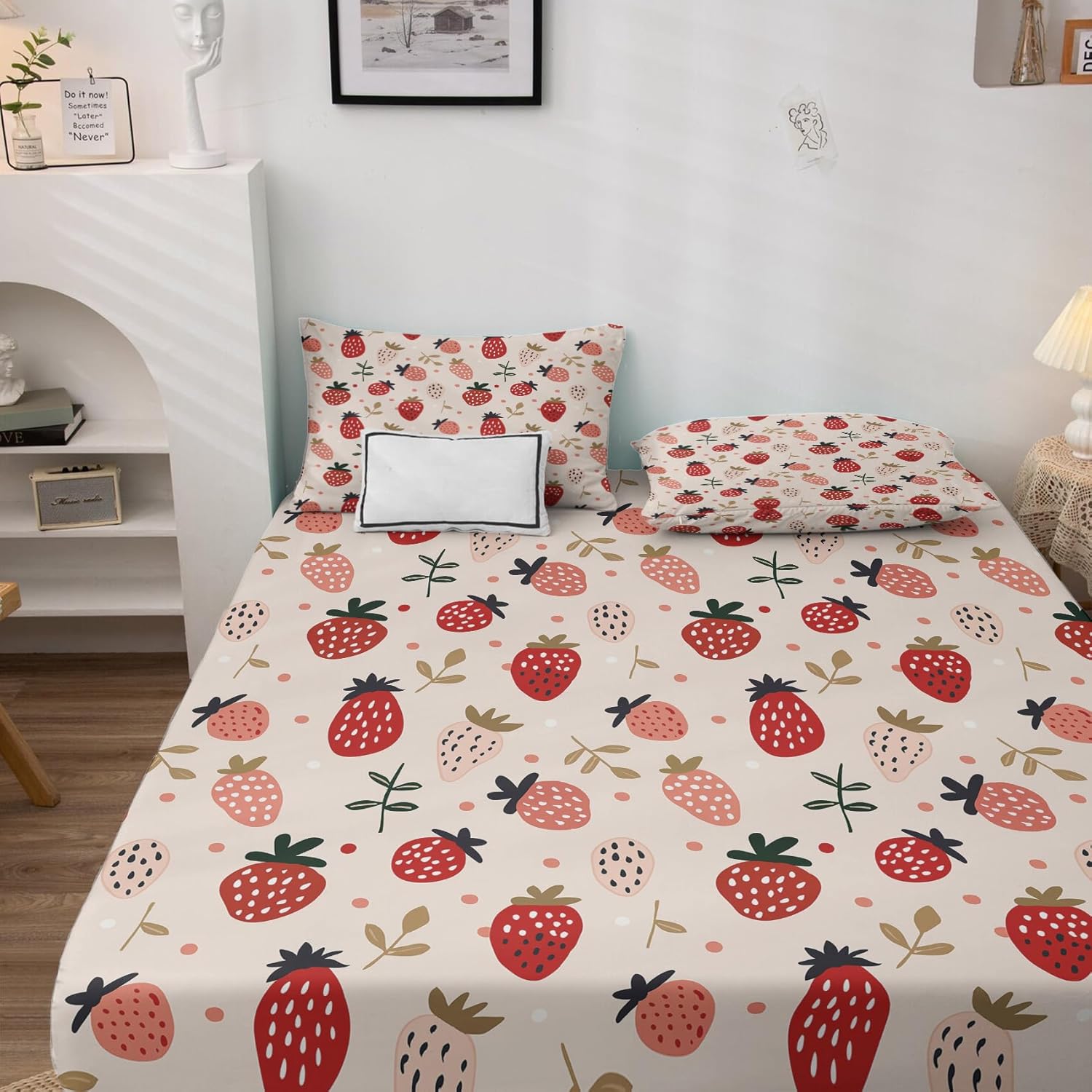 Strawberry Patterned Sheet Set - Girls Cute Bedding