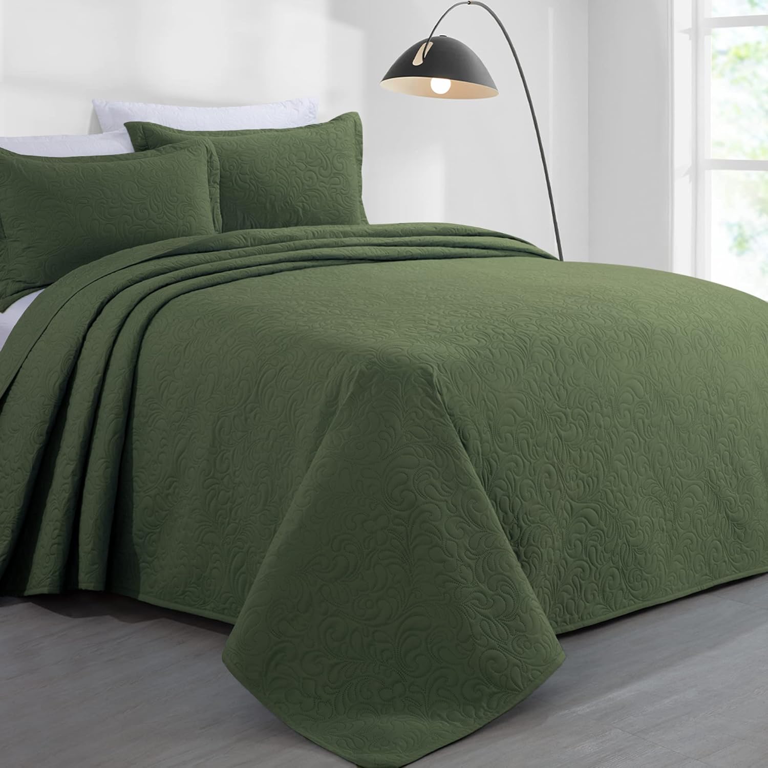 HOMBYS Alaska King 132x120 Bedspread Coverlet Set Olive Green