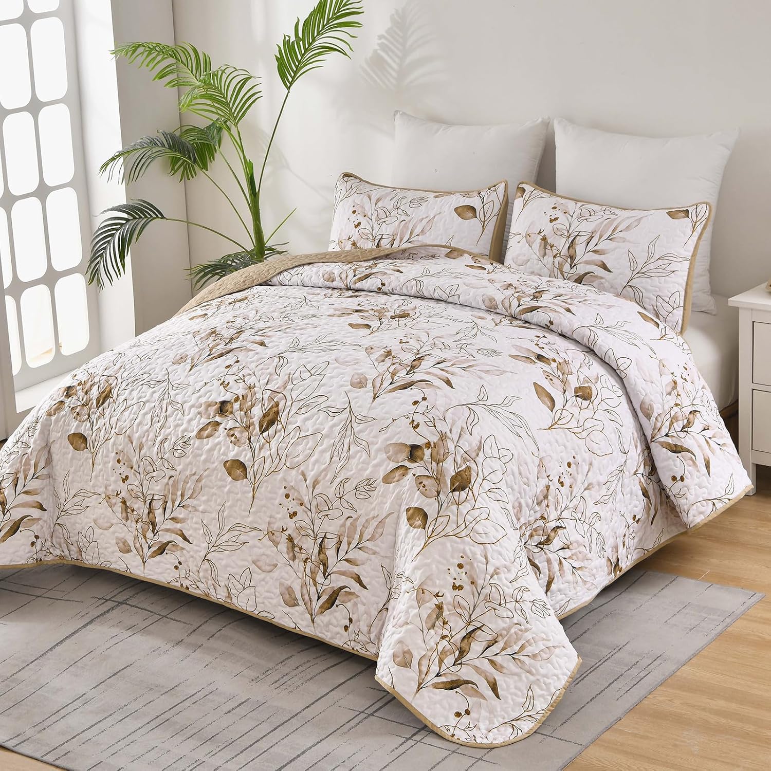 Anibedding Floral Queen Quilt Set with 2 Pillowcases