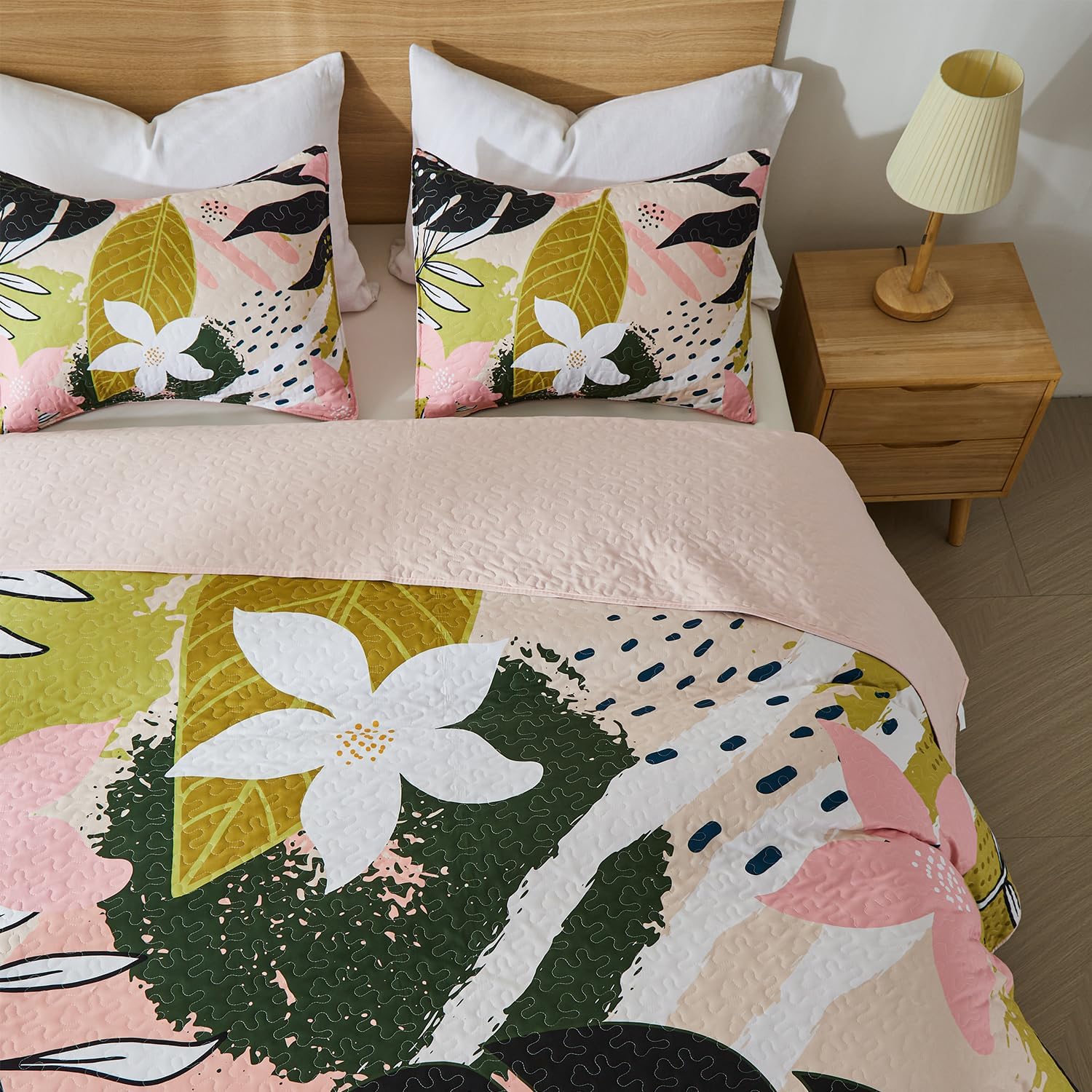 Yogeneg King Quilt Bedding Set Elegant Botanical Pattern