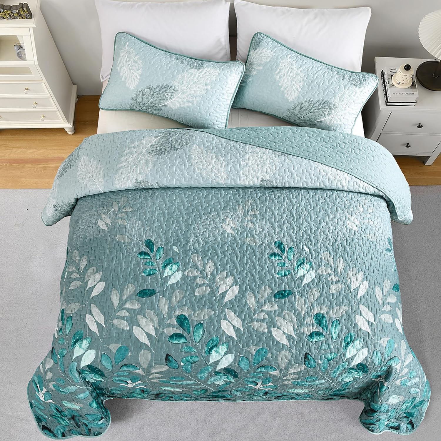 WONGS BEDDING Aqua Botanical Quilt Set Queen 3PC