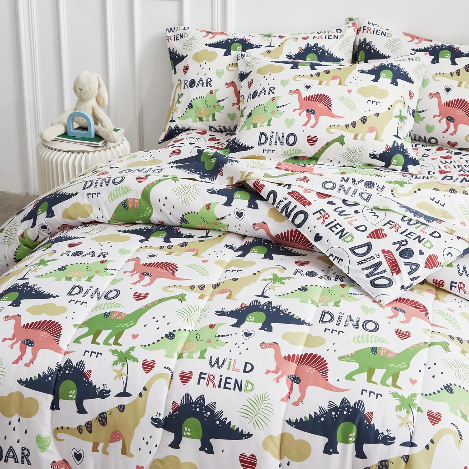 Joyreap 7-Piece Queen Bed in a Bag with Dinosaur Print