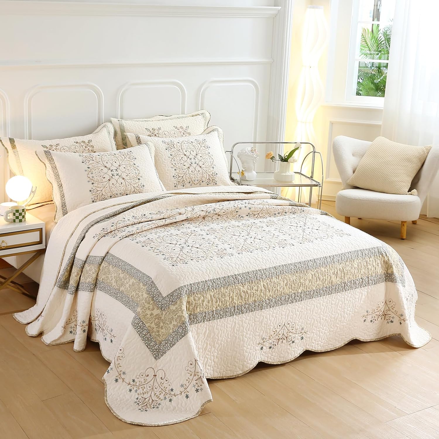 Vctops Farmhouse Patchwork Reversible Quilt Set 3 Piece