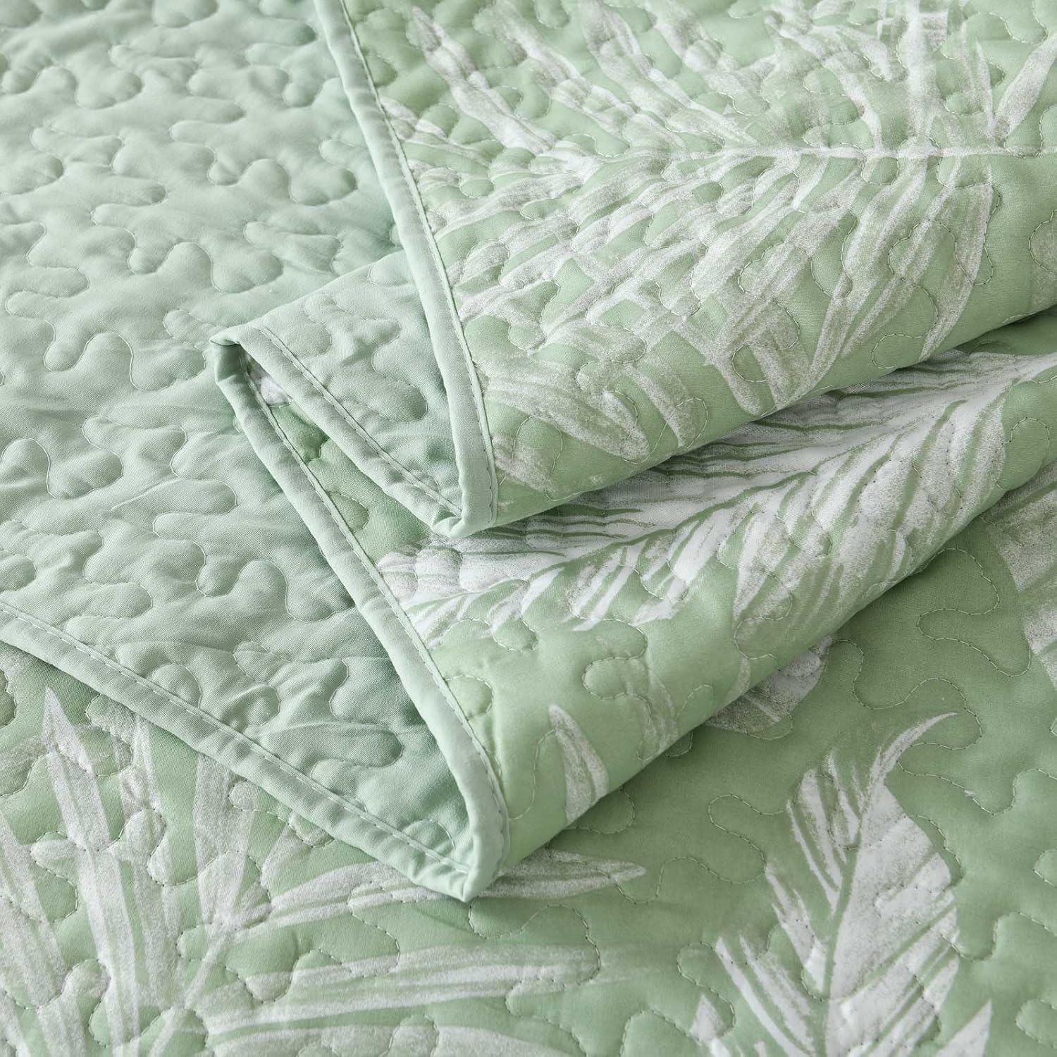 Boryard 3-Piece Queen Quilt Set with Pillow Shams