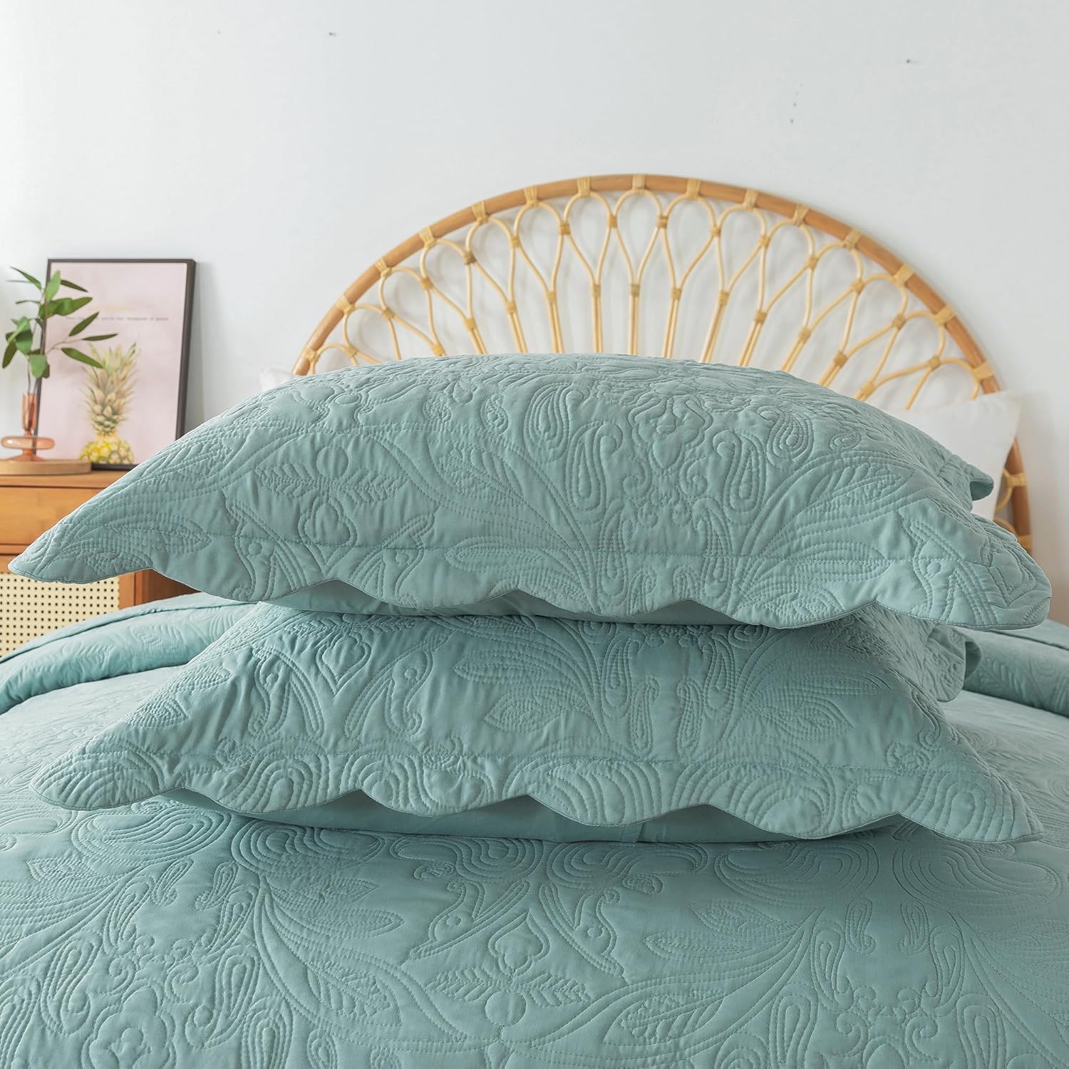 HoneiLife King Quilt Bedding Set - 3 Pieces Silt Green Microfiber Quilt