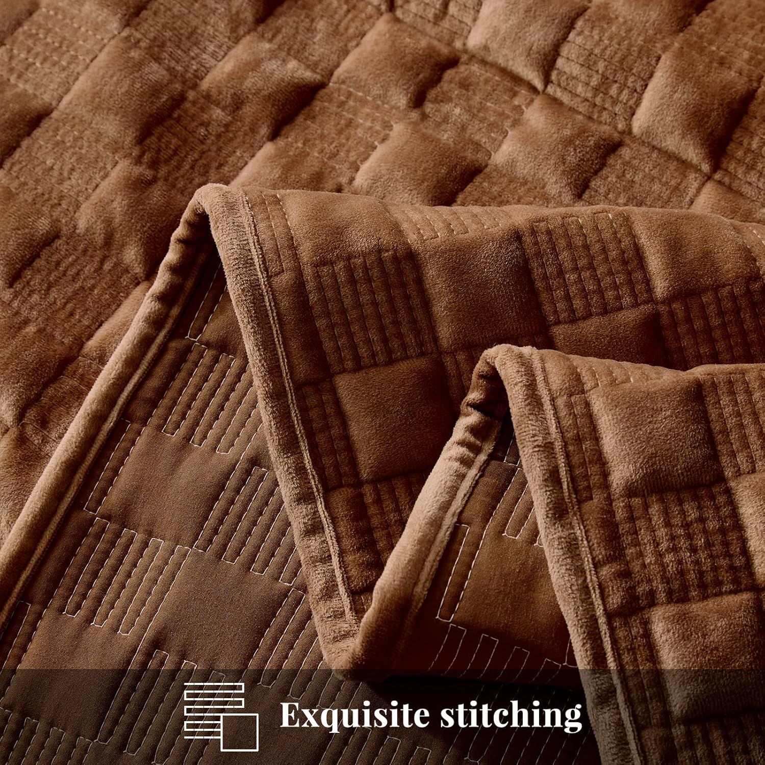 WARMDERN Luxury Velvet Quilt Queen Size Set