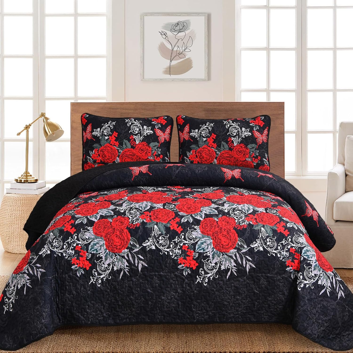 Yiran Black Floral Quilt Set King Size 3 Piece