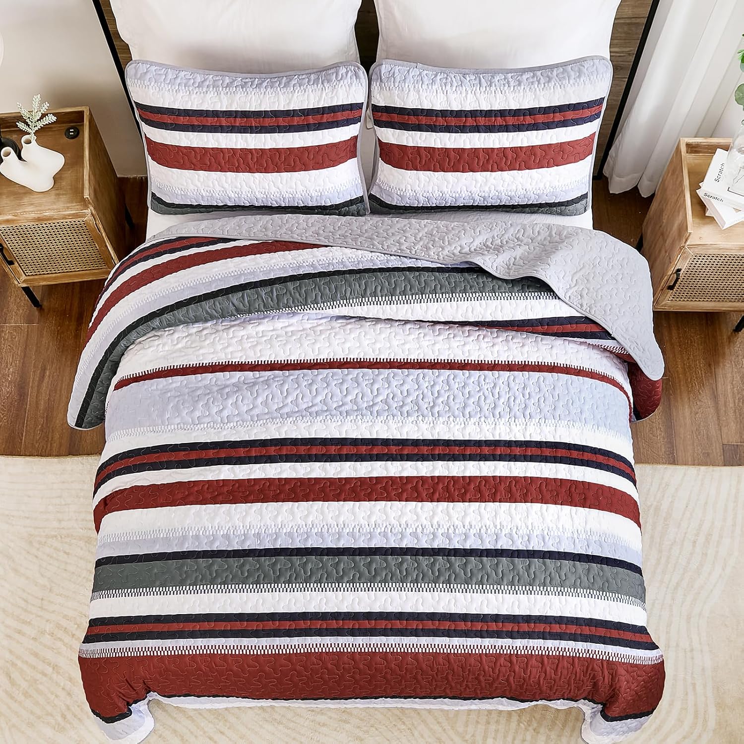 WONGS BEDDING Queen Size Red Striped Quilt Set