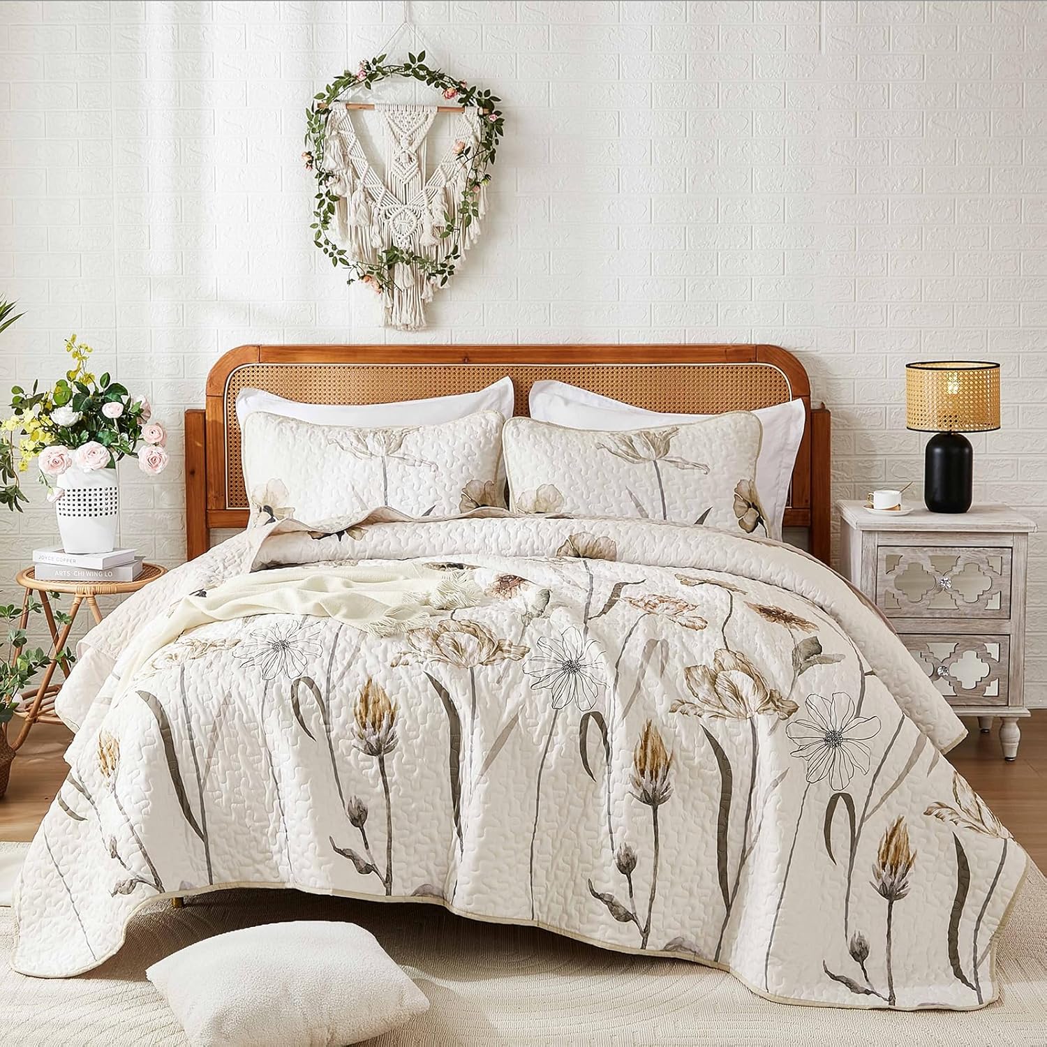 WONGS BEDDING Floral King Quilt Set 3 Piece