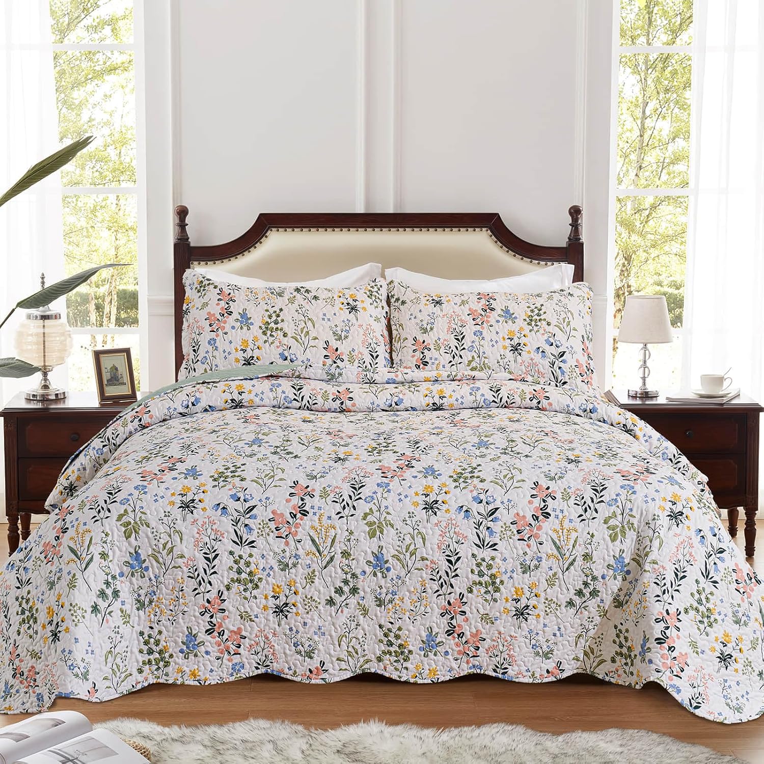 LEAONME 3-Piece Queen Quilt Set Floral Printed Bedspread