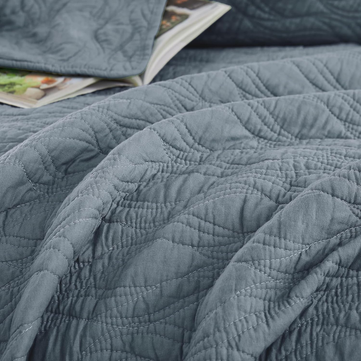 Palassio Blue Cotton Quilt Twin Set with Pillow Sham