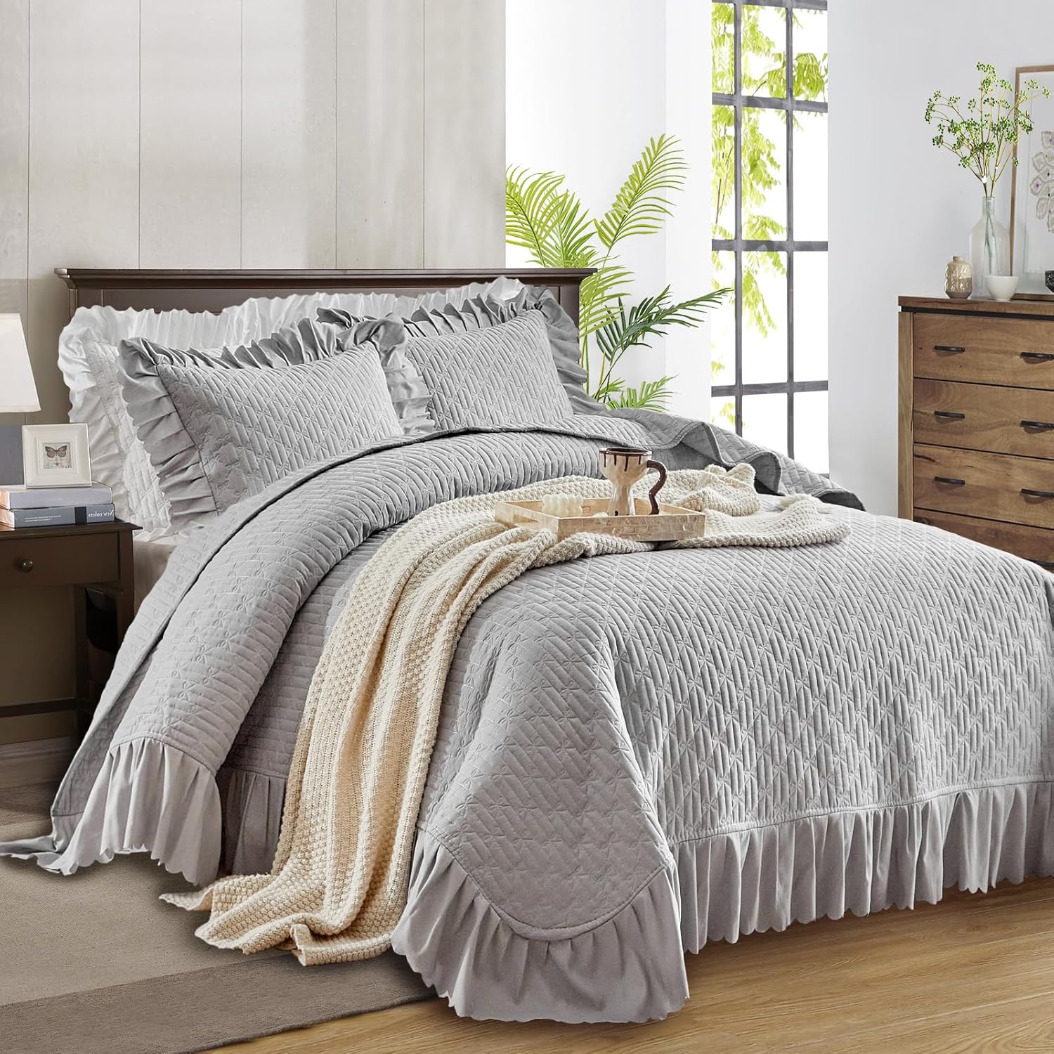 UOZZI BEDDING Ruffled Quilt Set King Size 96x108 Gray