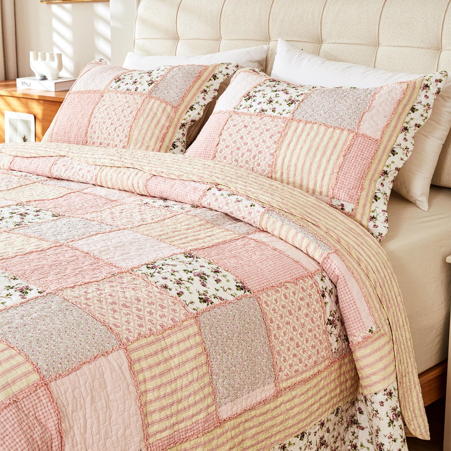 Cmfshape Floral Quilt Set with Reversible Design