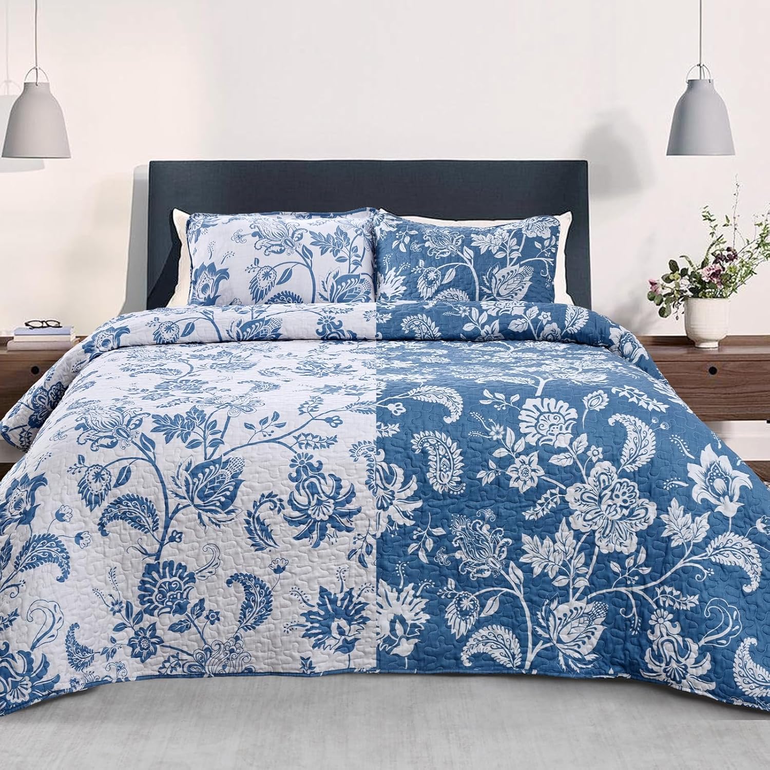 Invoibler Reversible Blue Floral Quilt Set 1