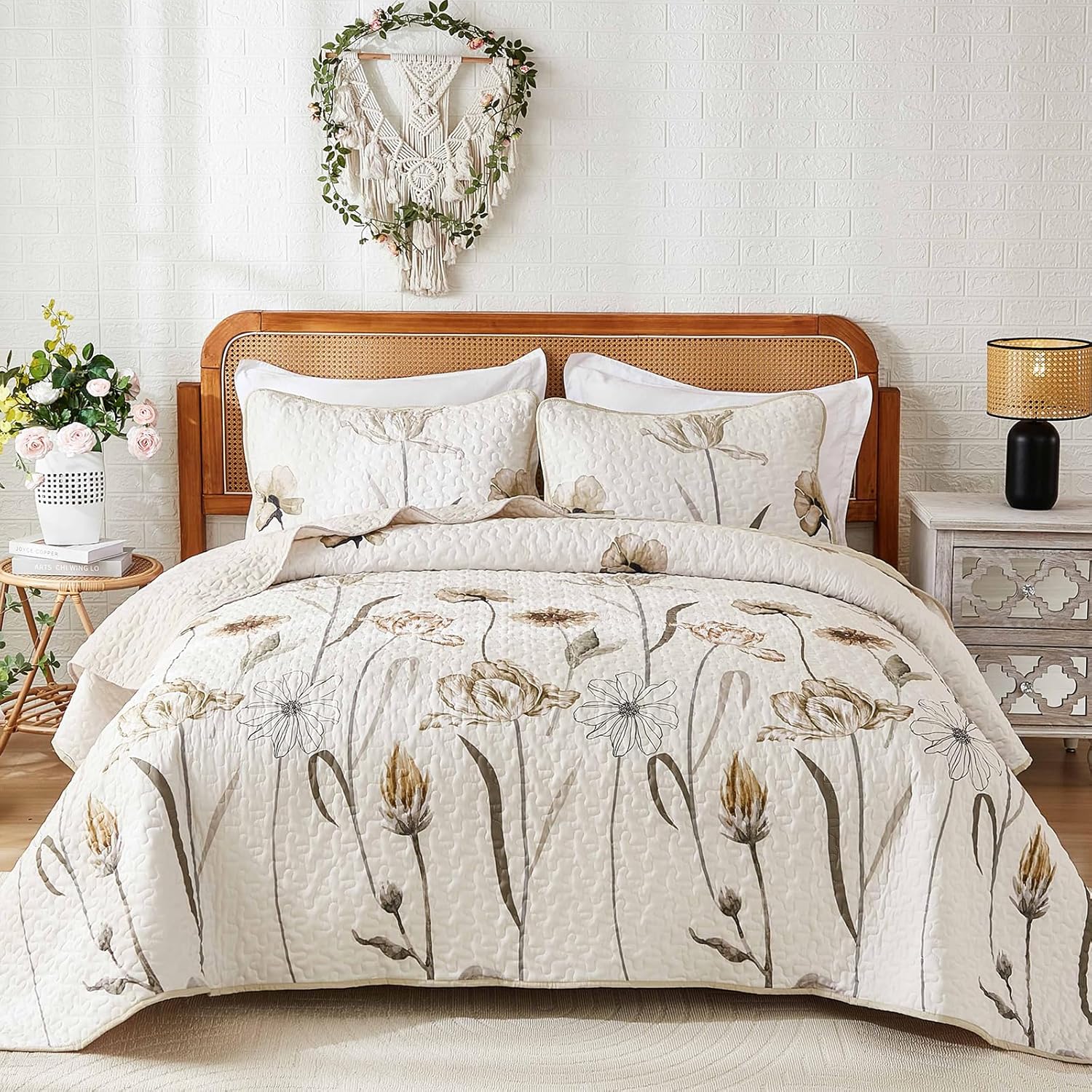 WONGS BEDDING Floral King Quilt Set 3 Piece