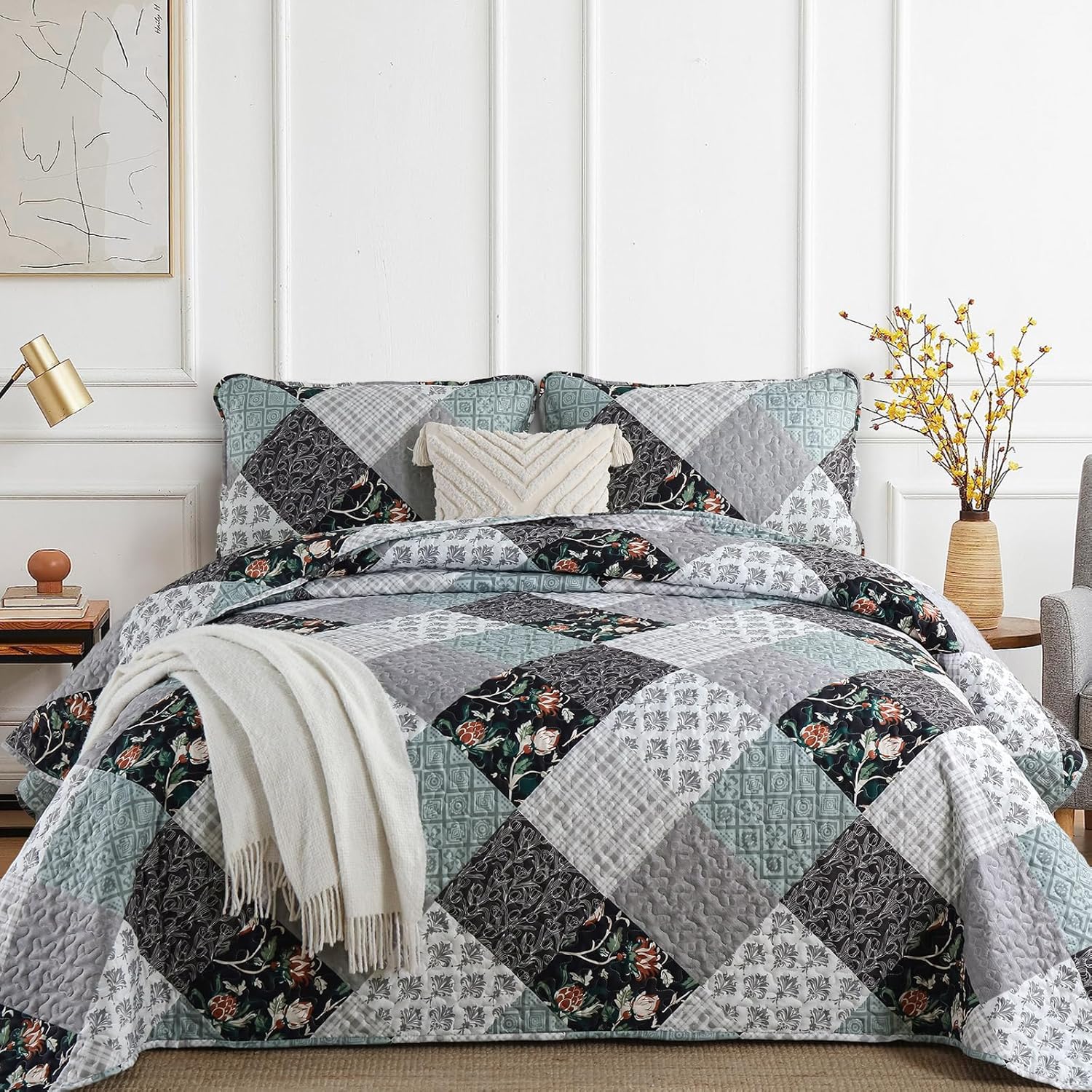 Xruibed Plaid Patchwork Quilt Set Queen 3 Pieces