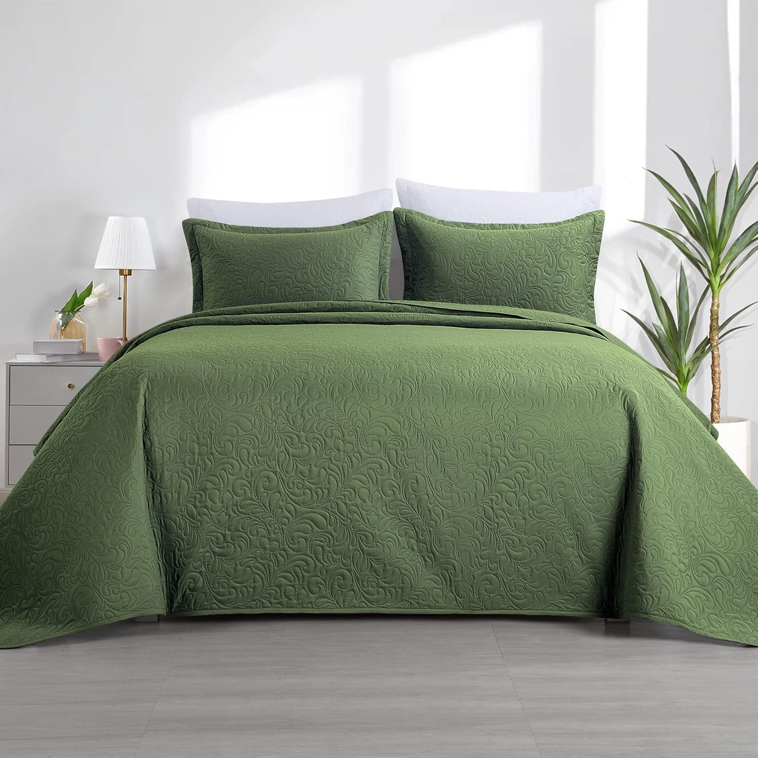 HOMBYS Alaska King 132x120 Bedspread Coverlet Set Olive Green