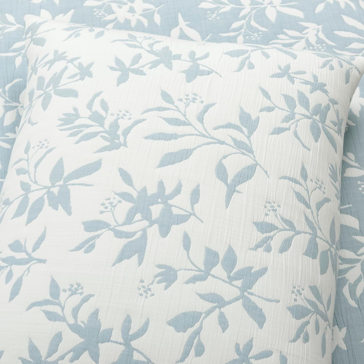 Lush Decor Floral Jacquard Reversible Quilt Set