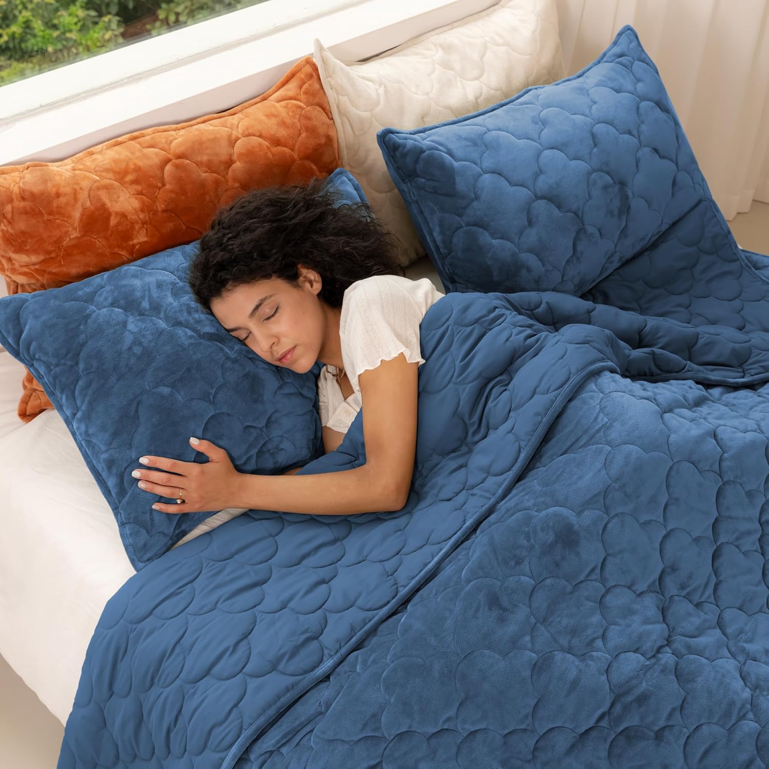 PlushHavenCloud Velvet Quilt Set Queen Size