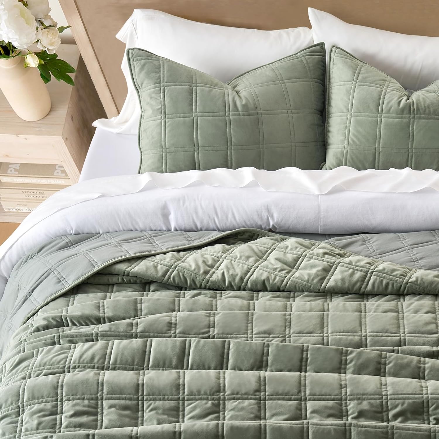 EVERGRACE Velvet Quilt Set 3 Pieces King Size Sage Green