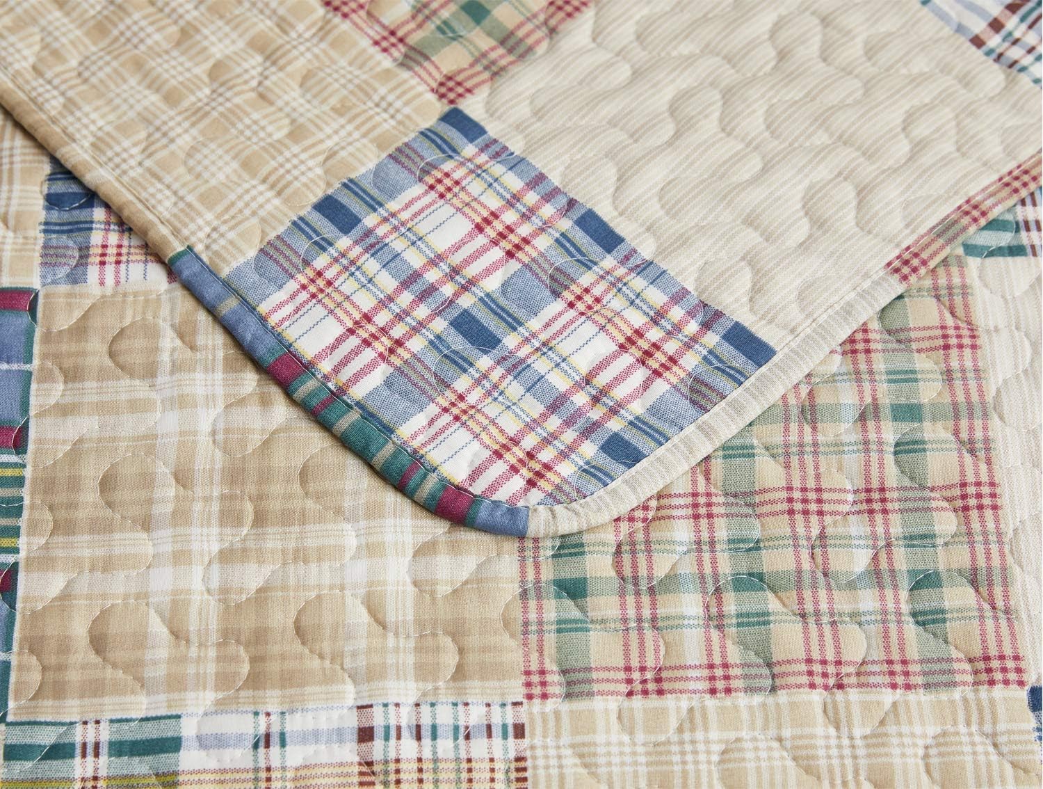 Hailea Beige Plaid Quilt Set King Size 1