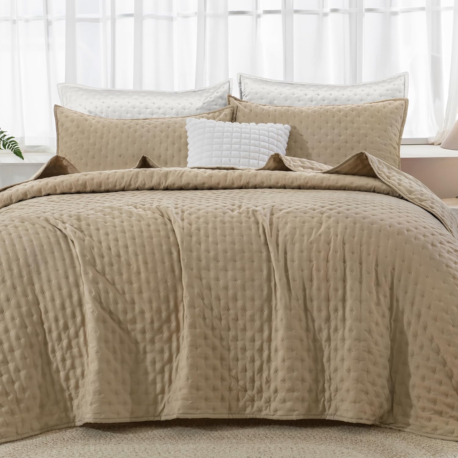 Andency Beige King Quilt Set 3pcs Lightweight Coverlet
