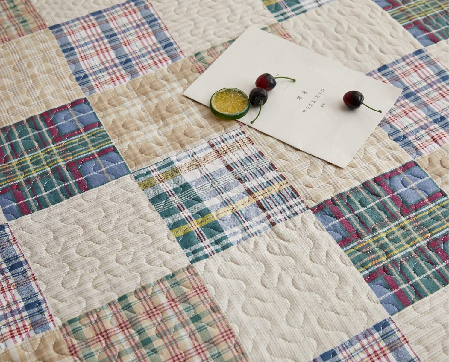 Hailea Beige Plaid Quilt Set King Size 1