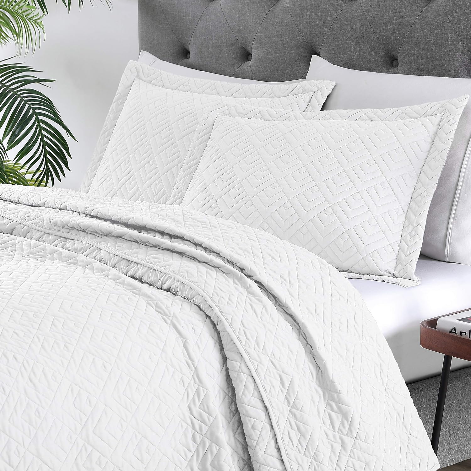EXQ Home Quilt Set King Size White 3 Piece