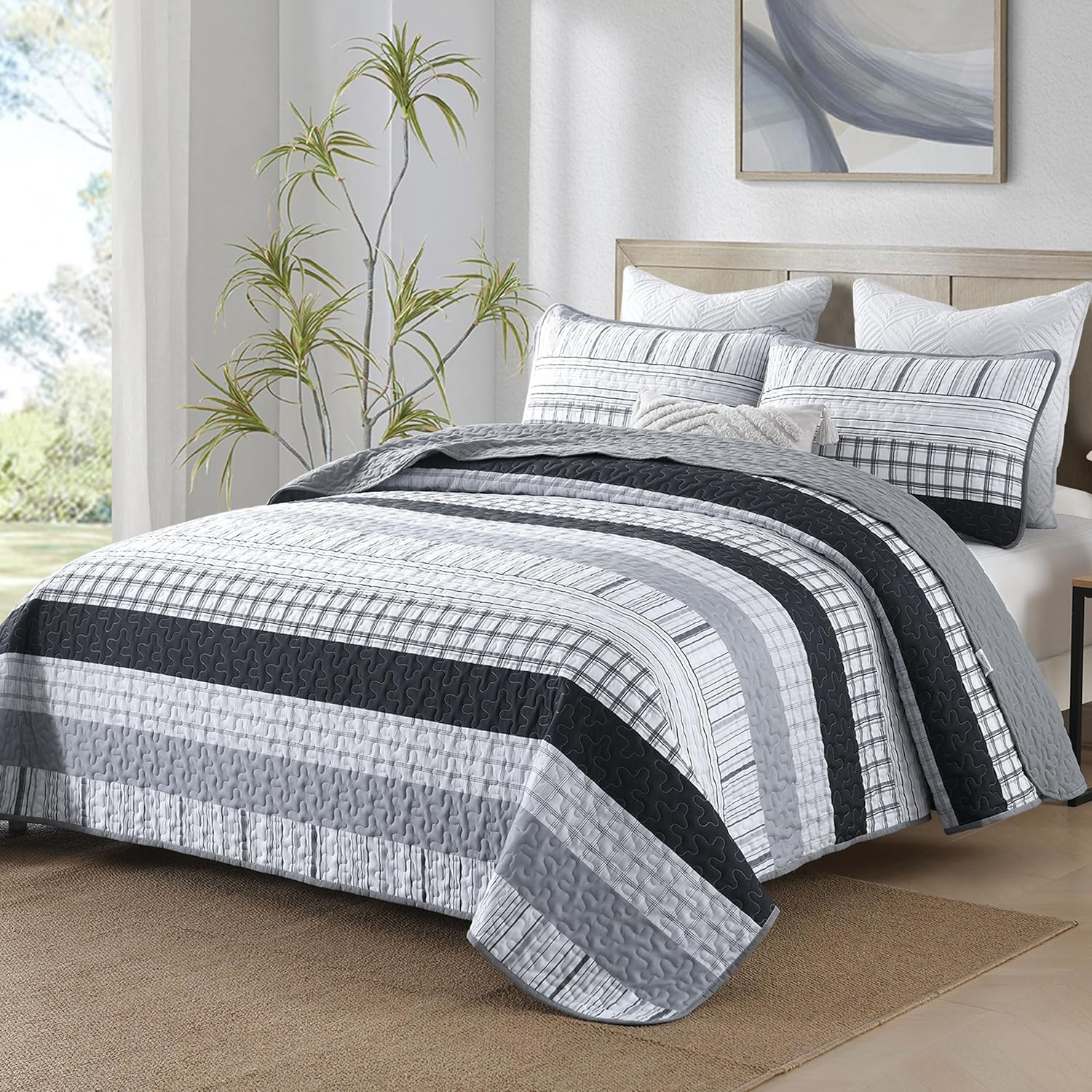 DJY Grey Boho Stripe Quilt Set 3 Piece King Size