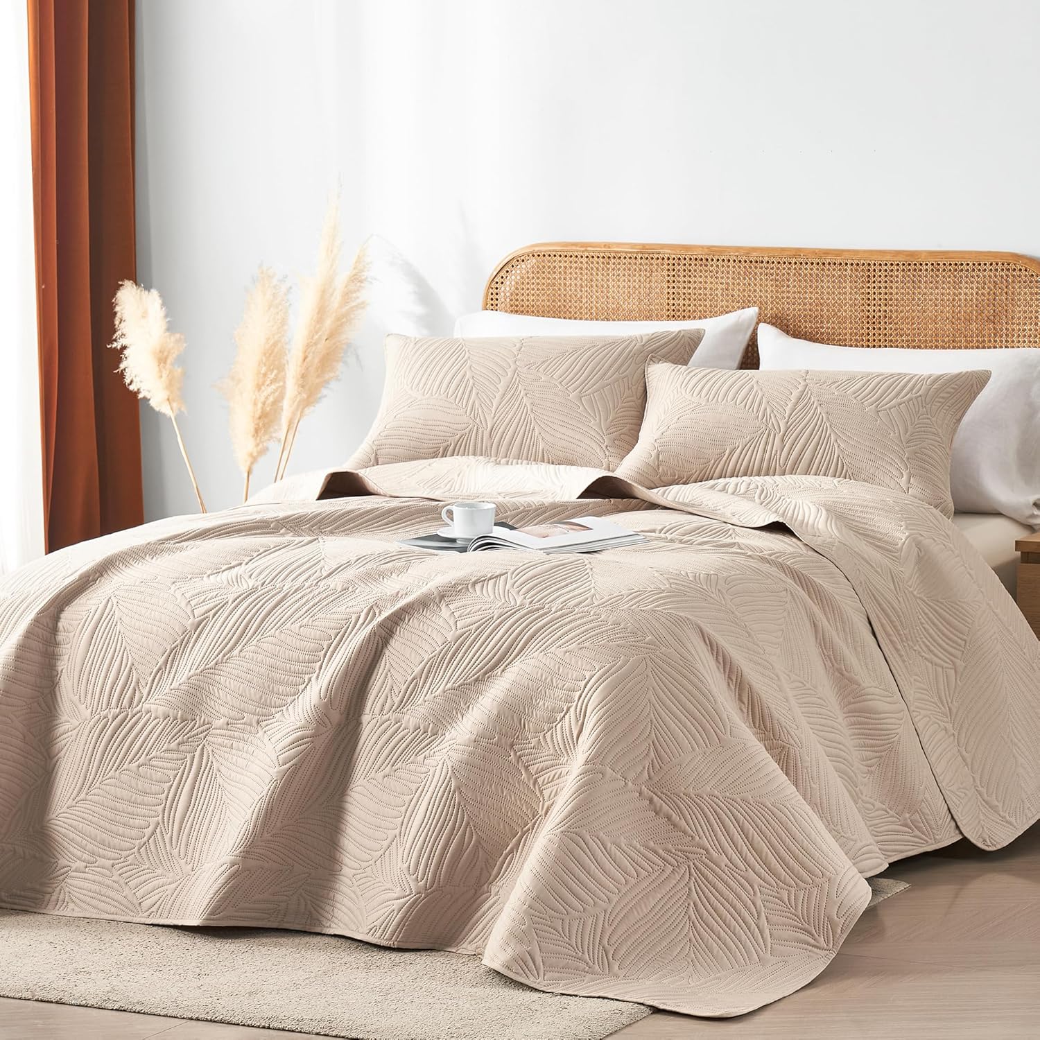 OARAGE Cal King Quilt Bedding Set Leaf Pattern Microfiber